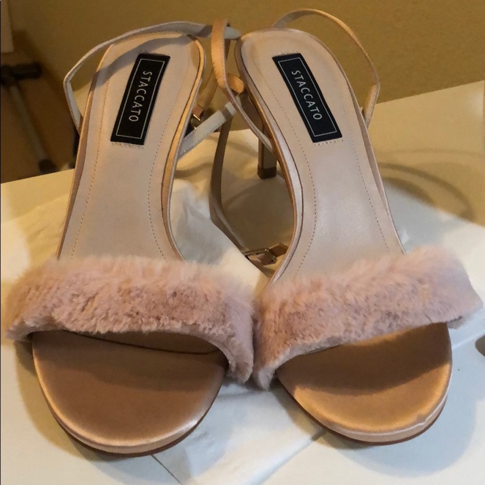 NWT Staccato pink satin sandals with real fur